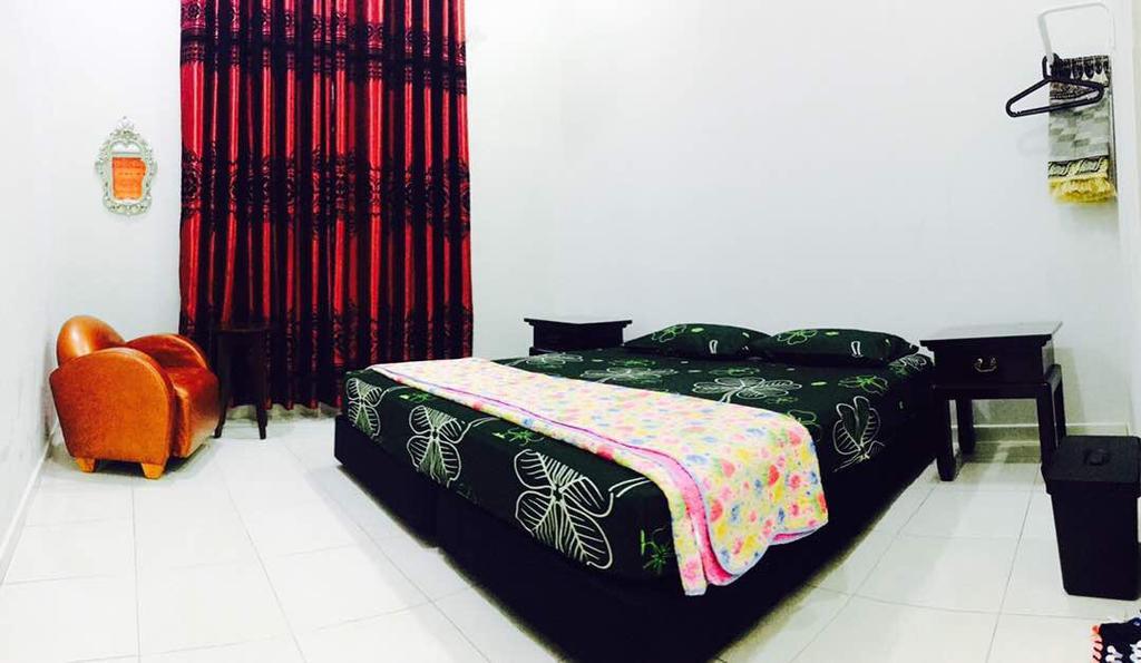 Homestay Melaka Urich Extérieur photo
